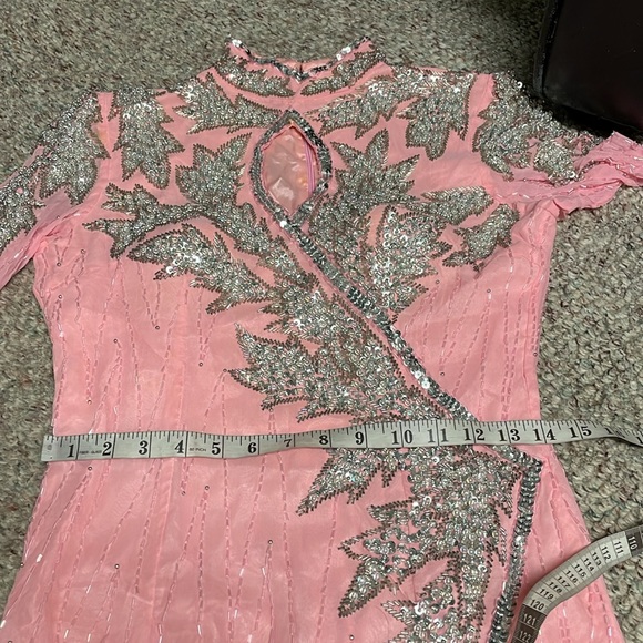 Vintage 100% silk beaded/sequinned gown - Picture 6 of 11